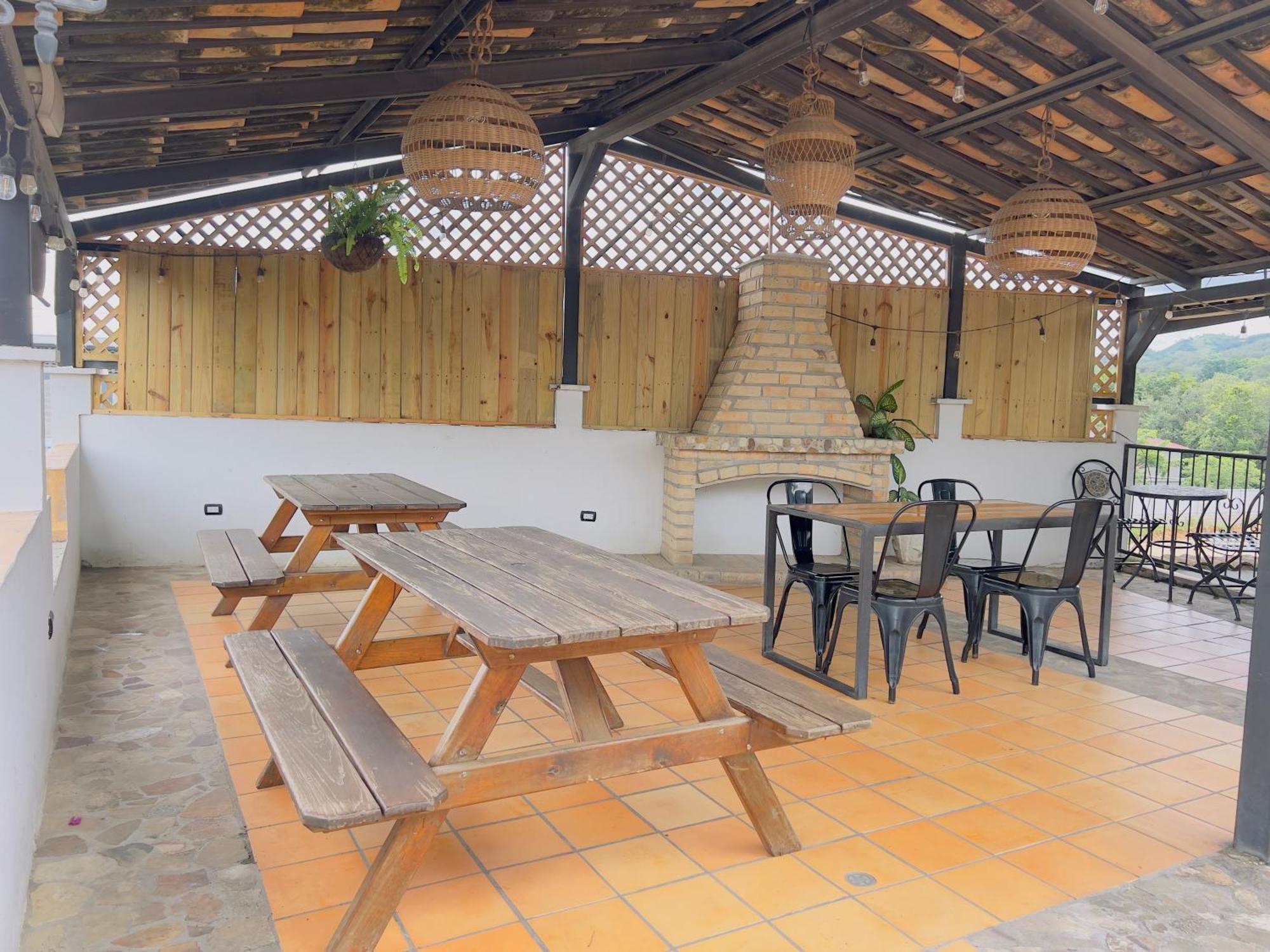 Jardin Cafe Hostal&Restaurant Gracias Exterior foto
