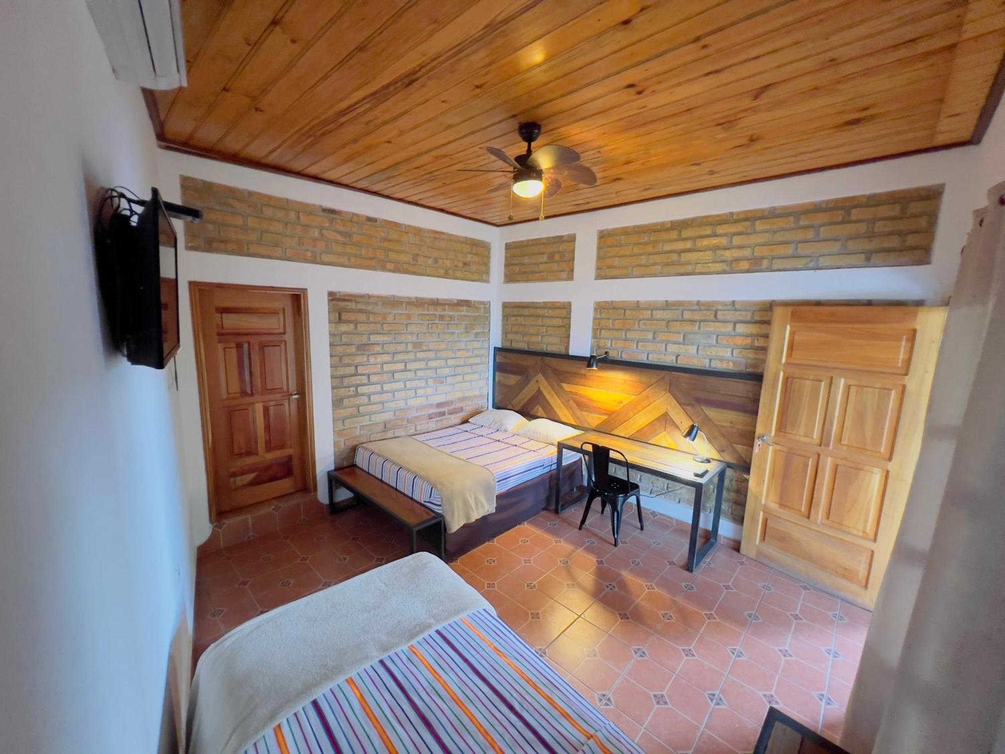 Jardin Cafe Hostal&Restaurant Gracias Exterior foto