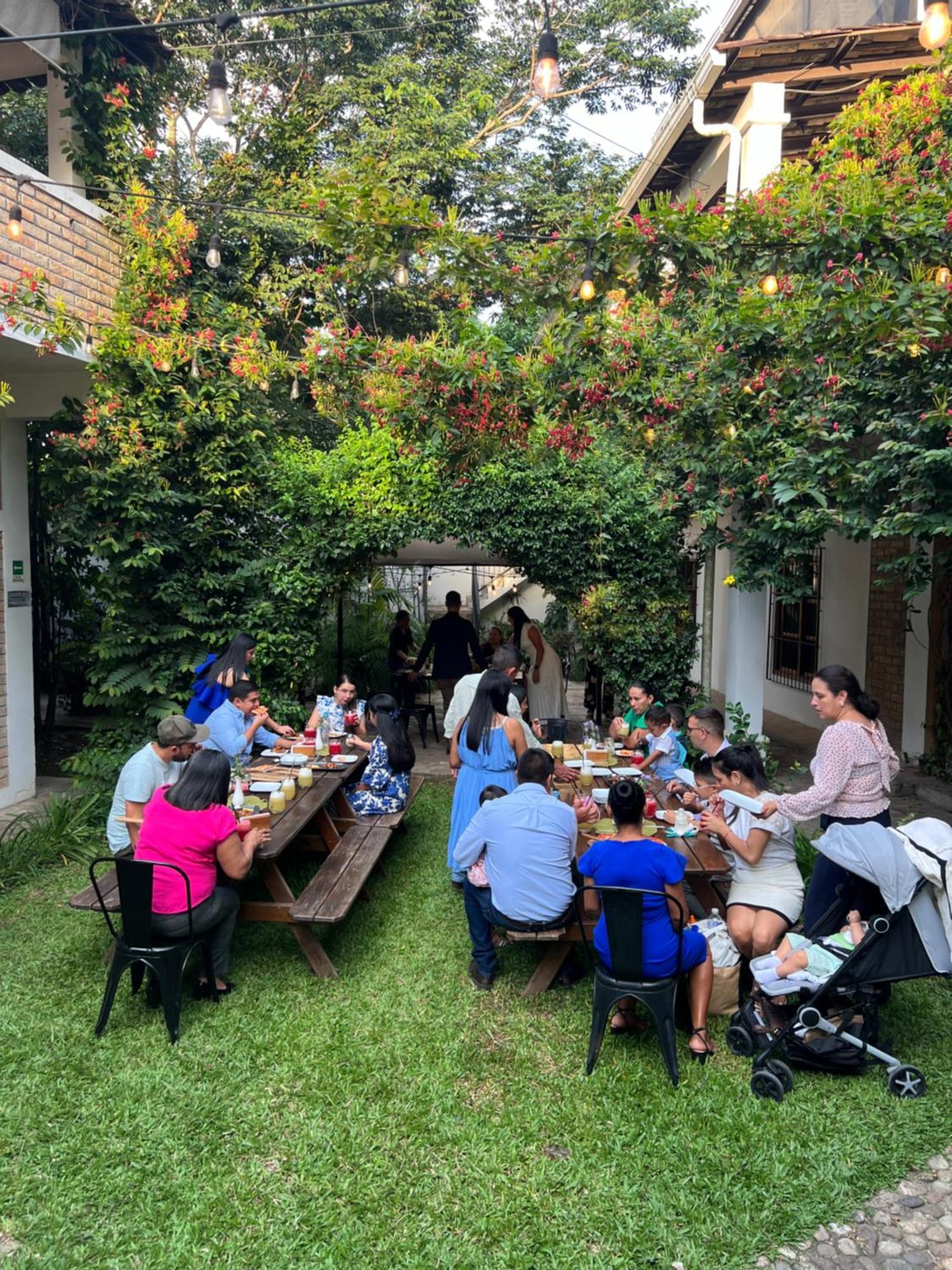 Jardin Cafe Hostal&Restaurant Gracias Exterior foto