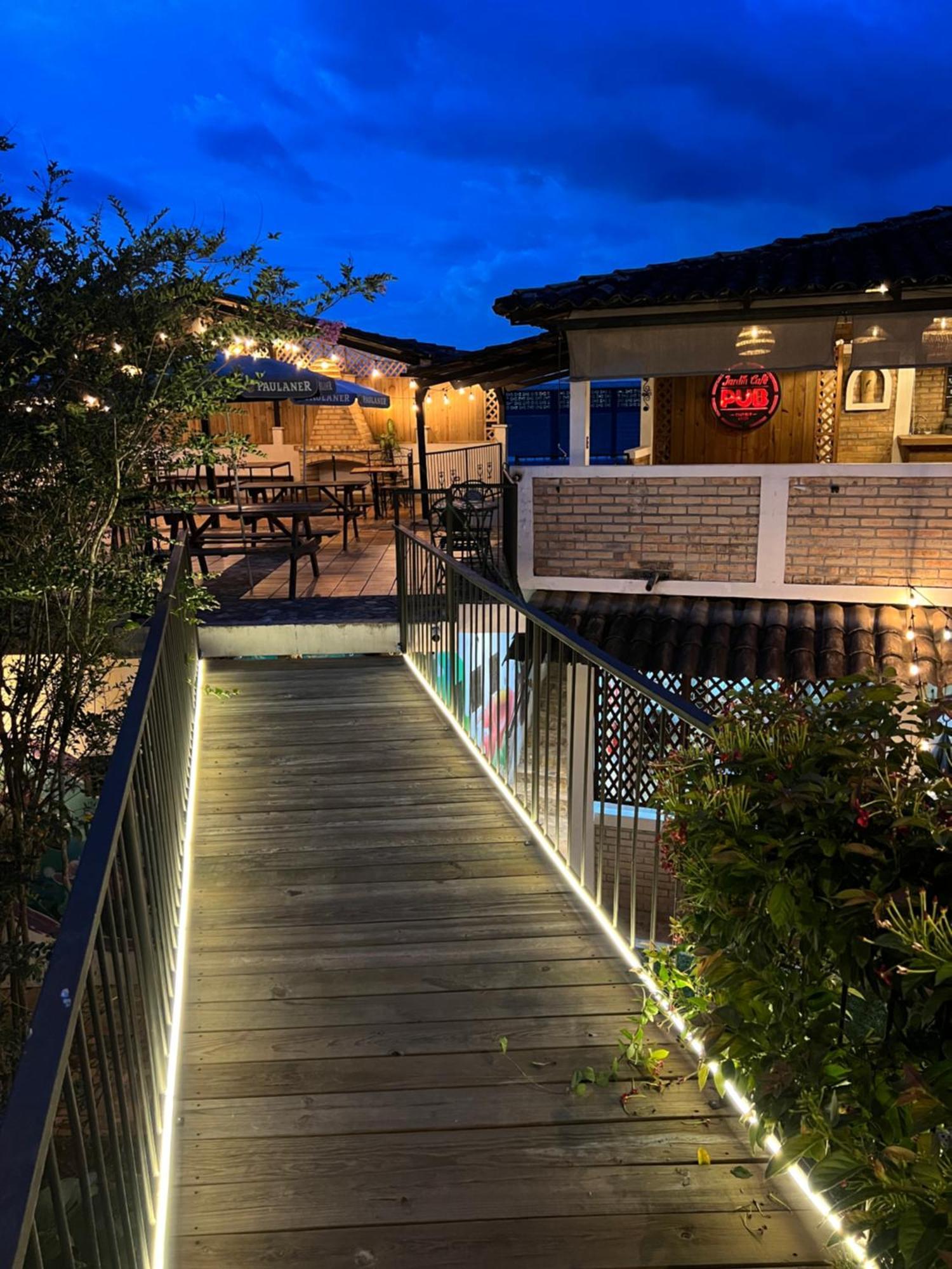 Jardin Cafe Hostal&Restaurant Gracias Exterior foto